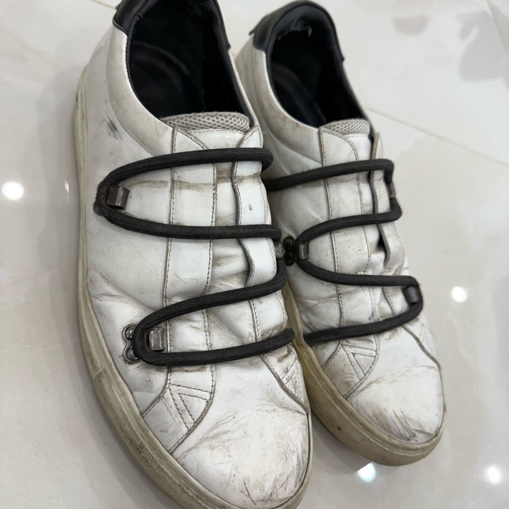 Givenchy White and Black Men's Sneakers
